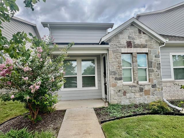 Foto del edificio - 2432 Freshwater Ln