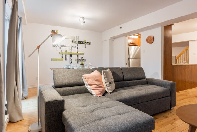 Photo du bâtiment - 1407 Rue Aylwin