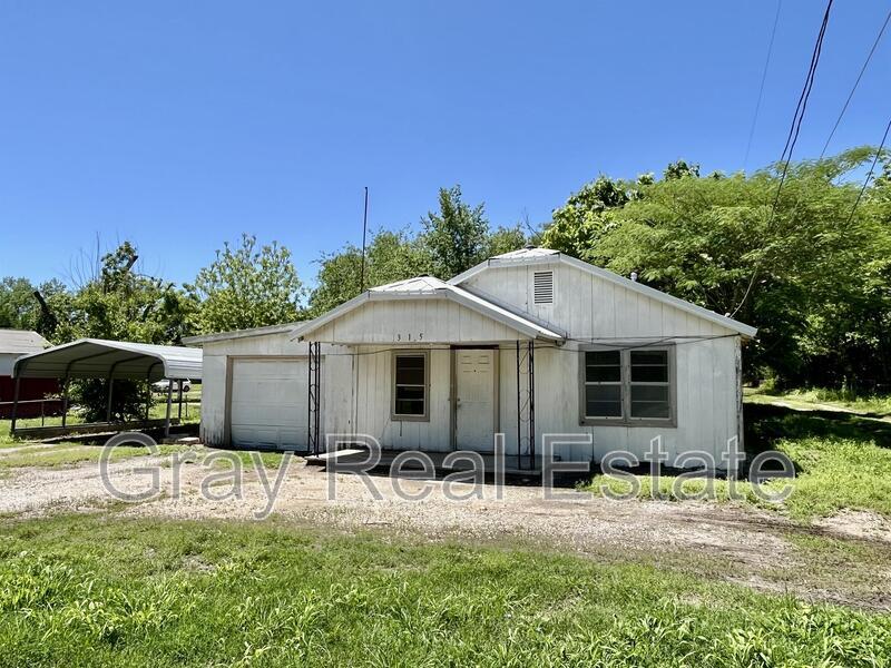 Primary Photo - 315 N Bluff Ave