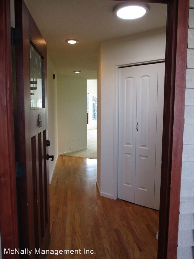 Building Photo - 2 br, 2 bath House - 2519 S Cedar Street U...