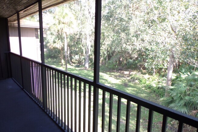 Foto del edificio - 170 Palmetto Woods Ct