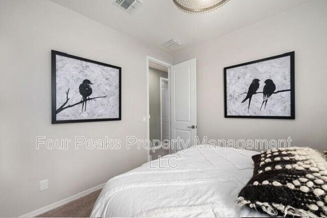 Foto del edificio - 22808 E Roundup Way