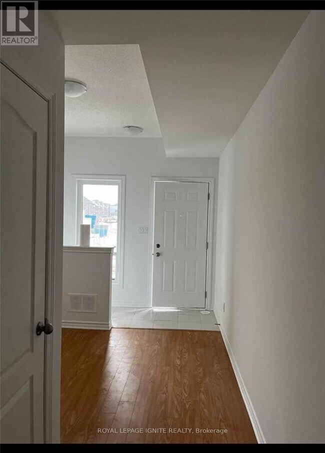 Building Photo - 27 Tiveron Ave