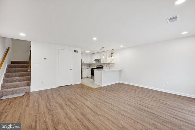 Foto del edificio - 9287 Chadburn Pl