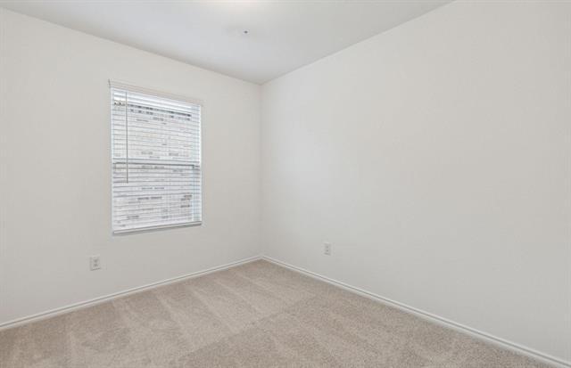 Foto del edificio - 820 Lake Fletcher Rd