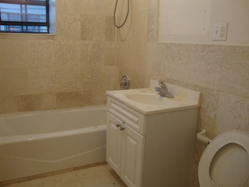Building Photo - 517 W 113th St
