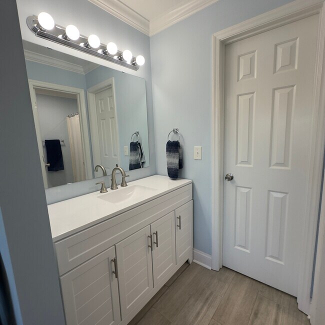 Foto del edificio - 18713 Vineyard Point Ln