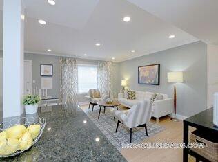 Building Photo - 39 Gerry Rd