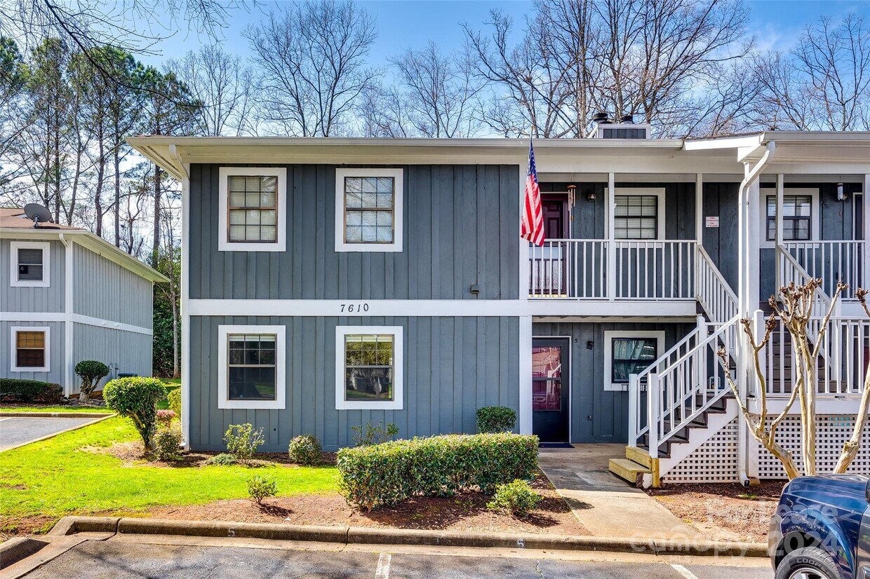 7610 Woods Ln, Cornelius, NC 28031 Condo for Rent in Cornelius, NC
