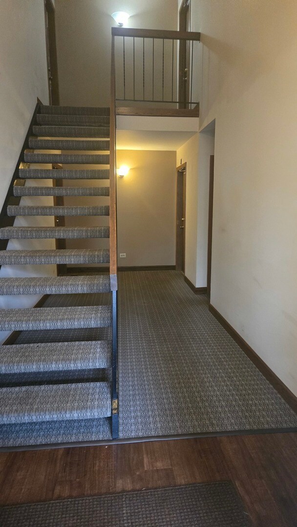Building Photo - 620 Mallard Ct
