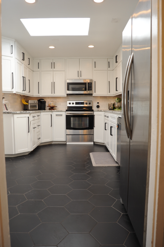 Building Photo - 3616 La Hacienda Pl NE