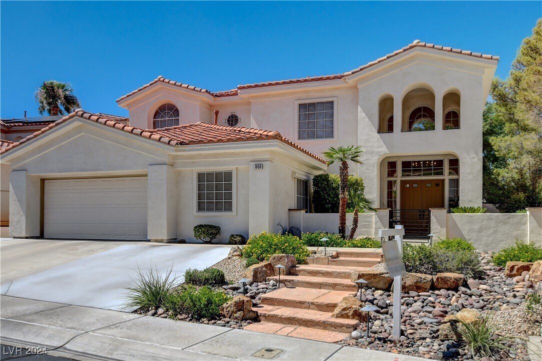 Foto principal - 1860 Whispering Cir