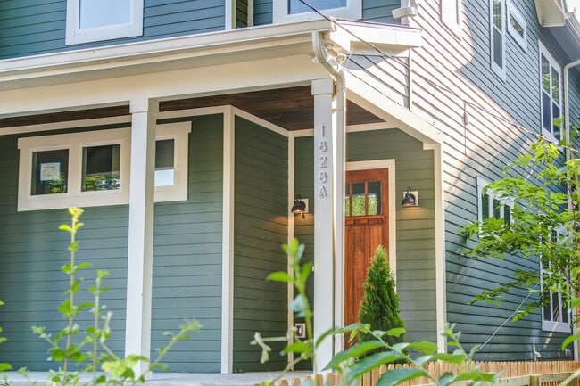 Foto del edificio - 1828 11th Ave N