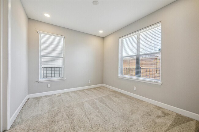 Foto del edificio - 1026 Patterson St
