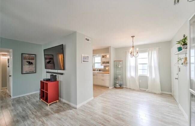 Foto del edificio - 6925 Avenue Des Palais