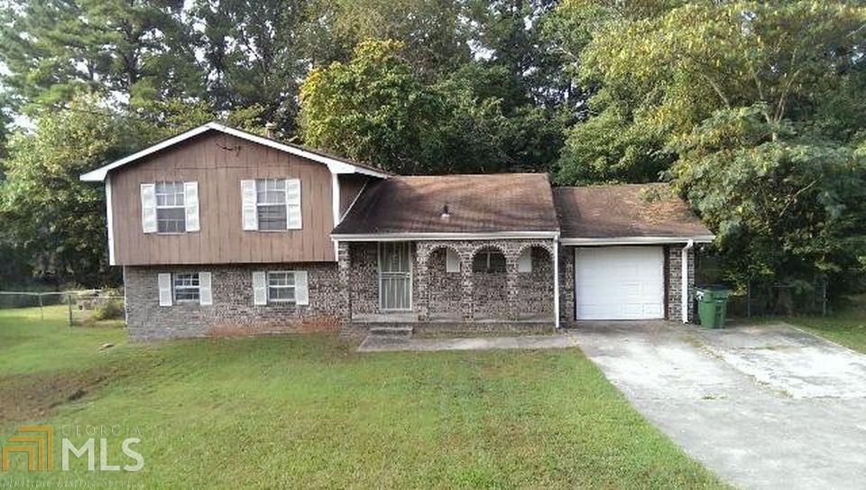 Primary Photo - 3348 Flat Shoals Rd