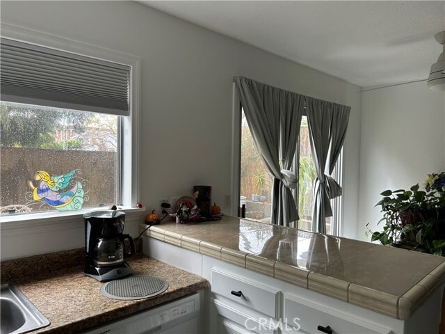 Primary Photo - 34071 Colegio Dr