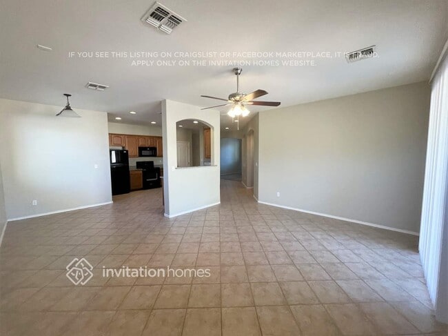 Building Photo - 17682 W Cavedale Dr