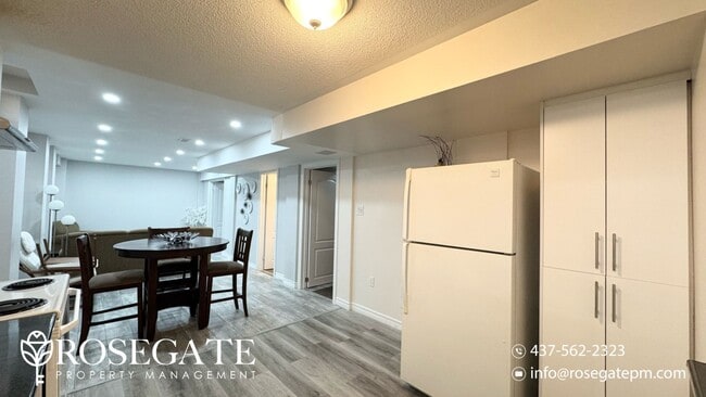 Building Photo - Modern 1-Bedroom Basement Unit in Mississa...