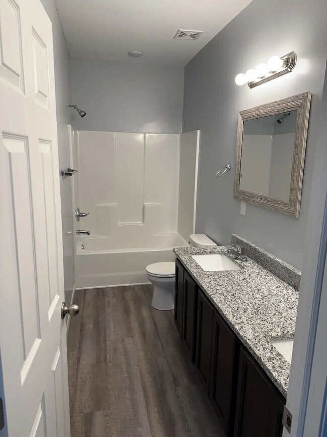 Building Photo - 10610 E Conifer St