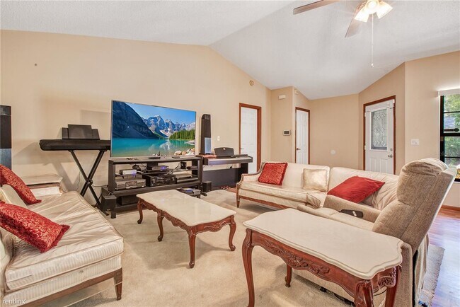 Building Photo - 4 br, 2 bath House - 5062 Catspaw Court
