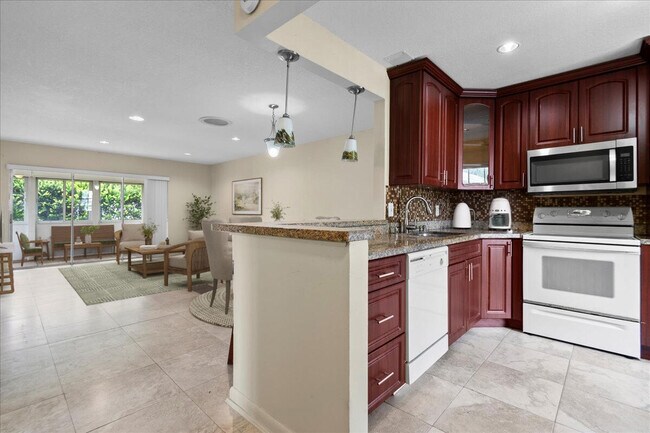 Foto del edificio - 374 Bennington Ln