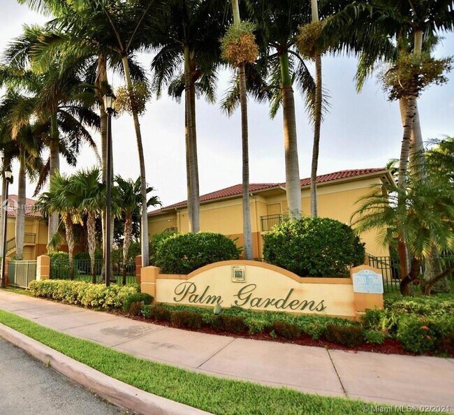 Foto del edificio - 7280 NW 114th Ave