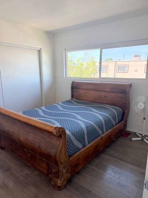 Foto del edificio - 11820 Hart St