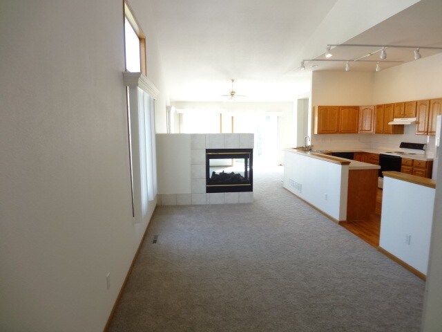 Foto del edificio - 3504 Silver Trails Dr