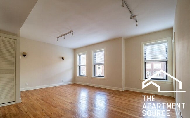 Foto del edificio - 4036 N Ashland Ave