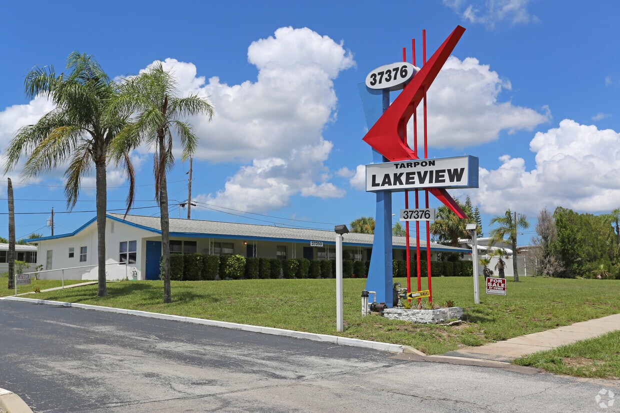 Primary Photo - Tarpon Lakeview Mobile Home Park