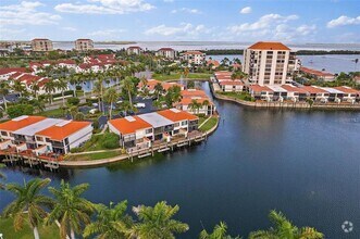Building Photo - 6277 Bahia Del Mar Blvd S