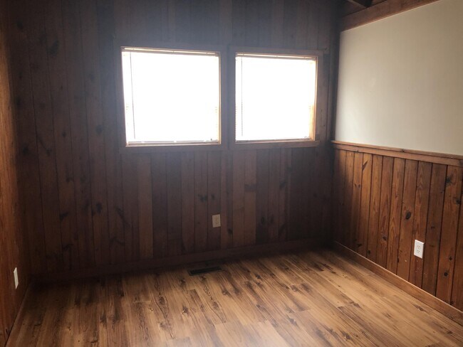 Building Photo - 203 Ellis Mill Rd NE