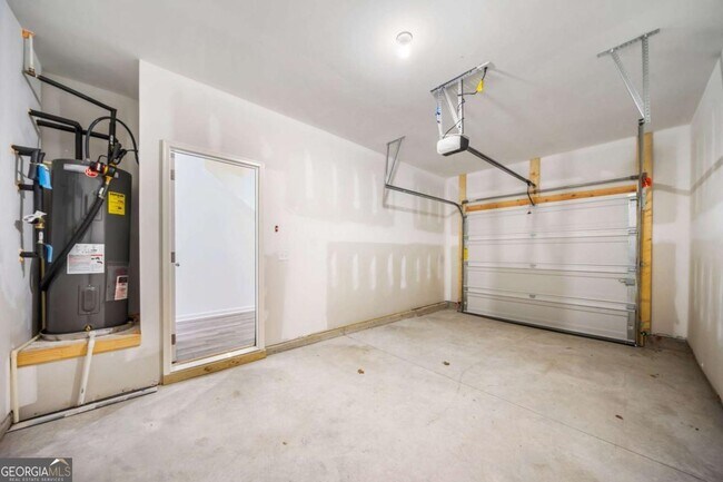 Foto del edificio - 102 Saginaw Ct