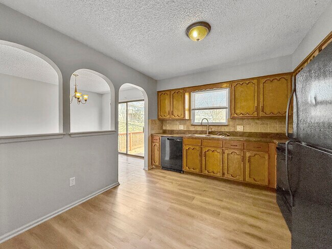 Building Photo - 1705 N Hanover Ave