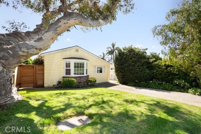 Building Photo - 20 S Portola