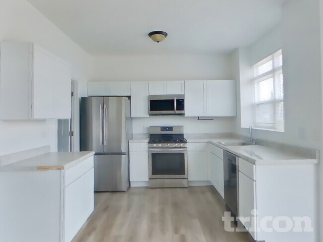 Foto del edificio - 7217 Sutherland Ct