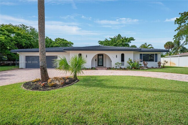 Foto del edificio - 6141 SW 9th St