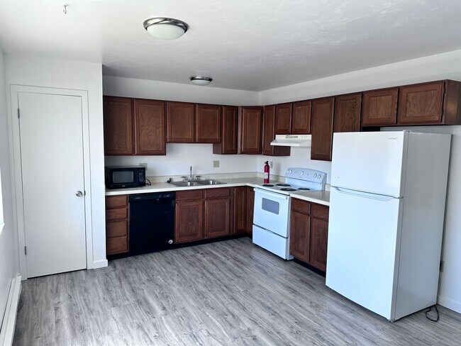 Building Photo - Nice Duplex in Vernal