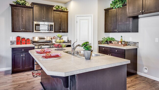 Cocina - 17017 NW Antonio St