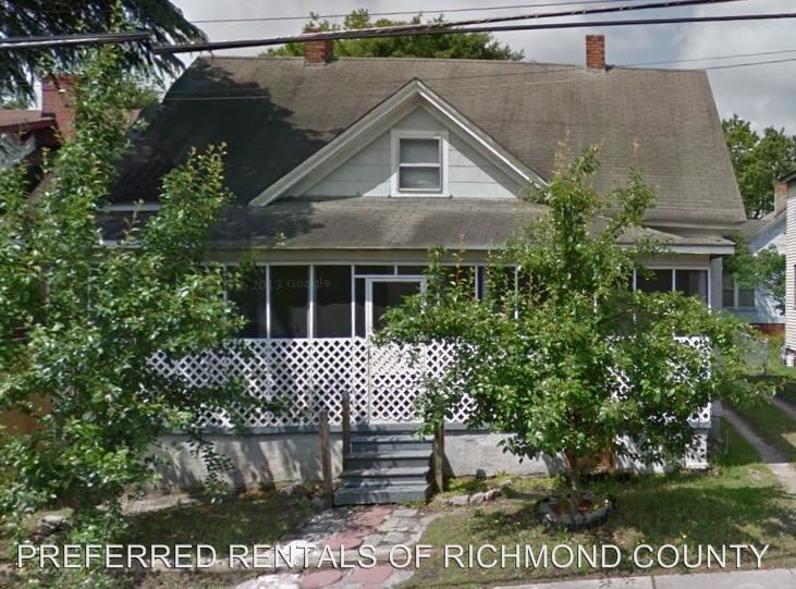 121 Spring St, Hamlet, NC 28345 House Rental in Hamlet, NC