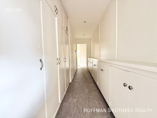Foto del edificio - 2603 Phelan Ln