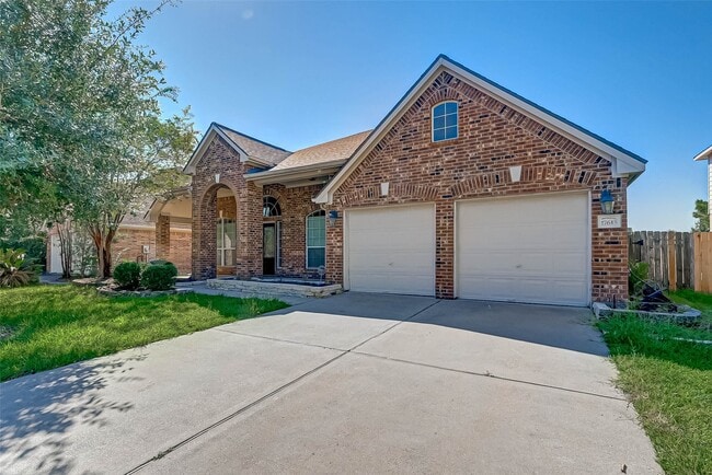 Foto del edificio - 17615 Dylans Point Ct