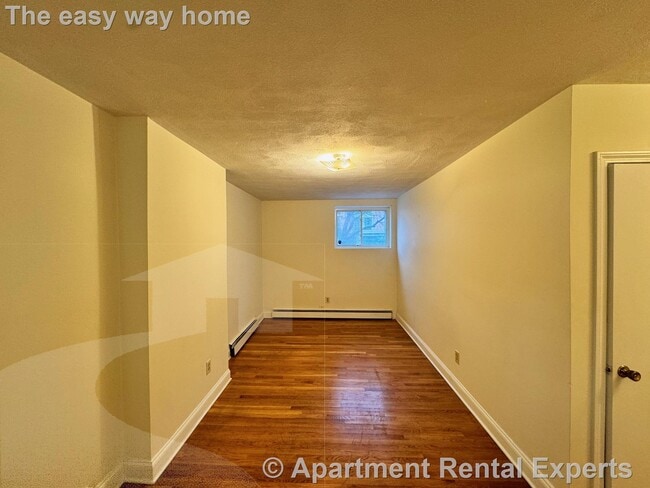 Building Photo - 10 Winter St