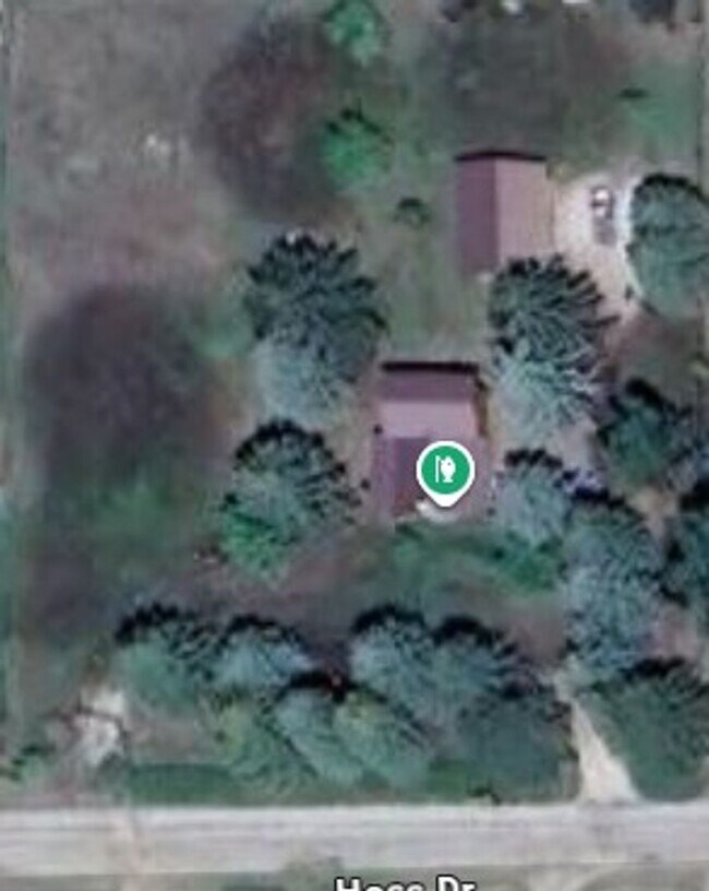 Foto del edificio - 5 bed, 2 bath Hamilton home on 1.32 acres
