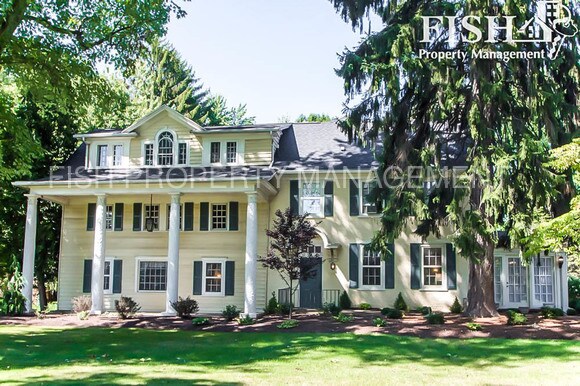 Primary Photo - 1307 Sheridan St