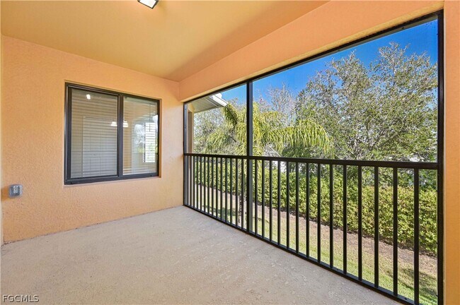 Building Photo - 13671 Julias Way