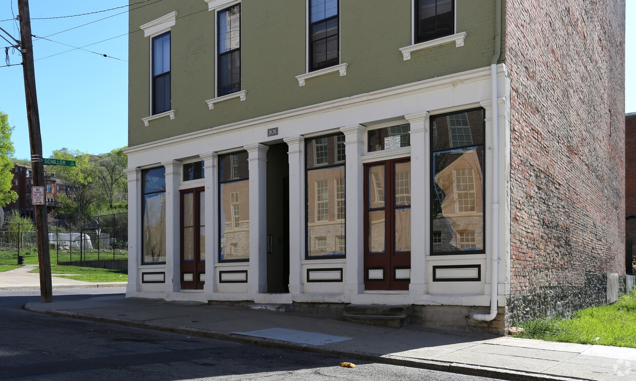 Building Photo - 1636 Main St