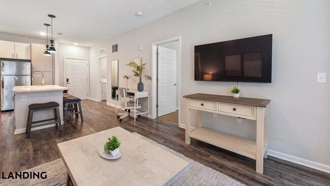 Foto del edificio - 5340 Periwinkle Hl Ave