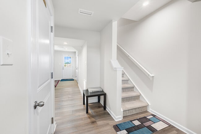 Building Photo - 26 L Wendowski St